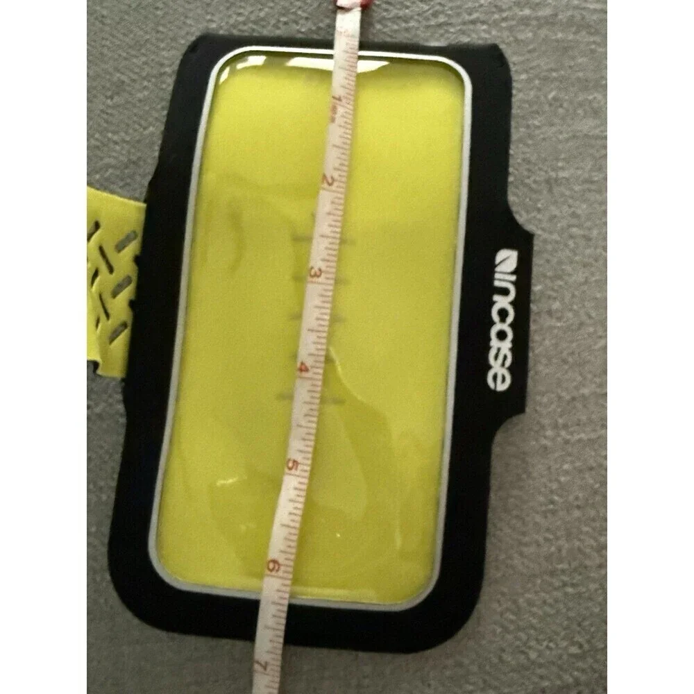 INCASE Sports iPhone 6 or 6S Armband Running Gym Retail $40